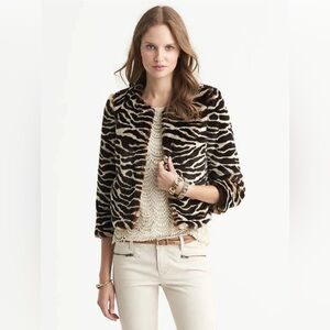 Banana Republic tiger stripe faux fur jacket XS